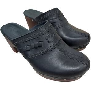 UGG Abbie Clog Black Sherpa Lined Leather Wood Heel Studded Shoe Women Size 7